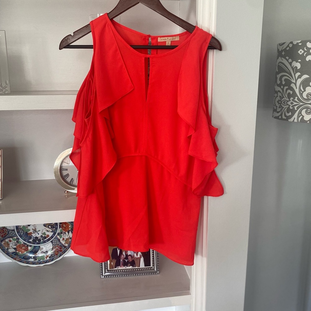 Gibson Latimer bright orange/red cold shoulder, not sleeveless.